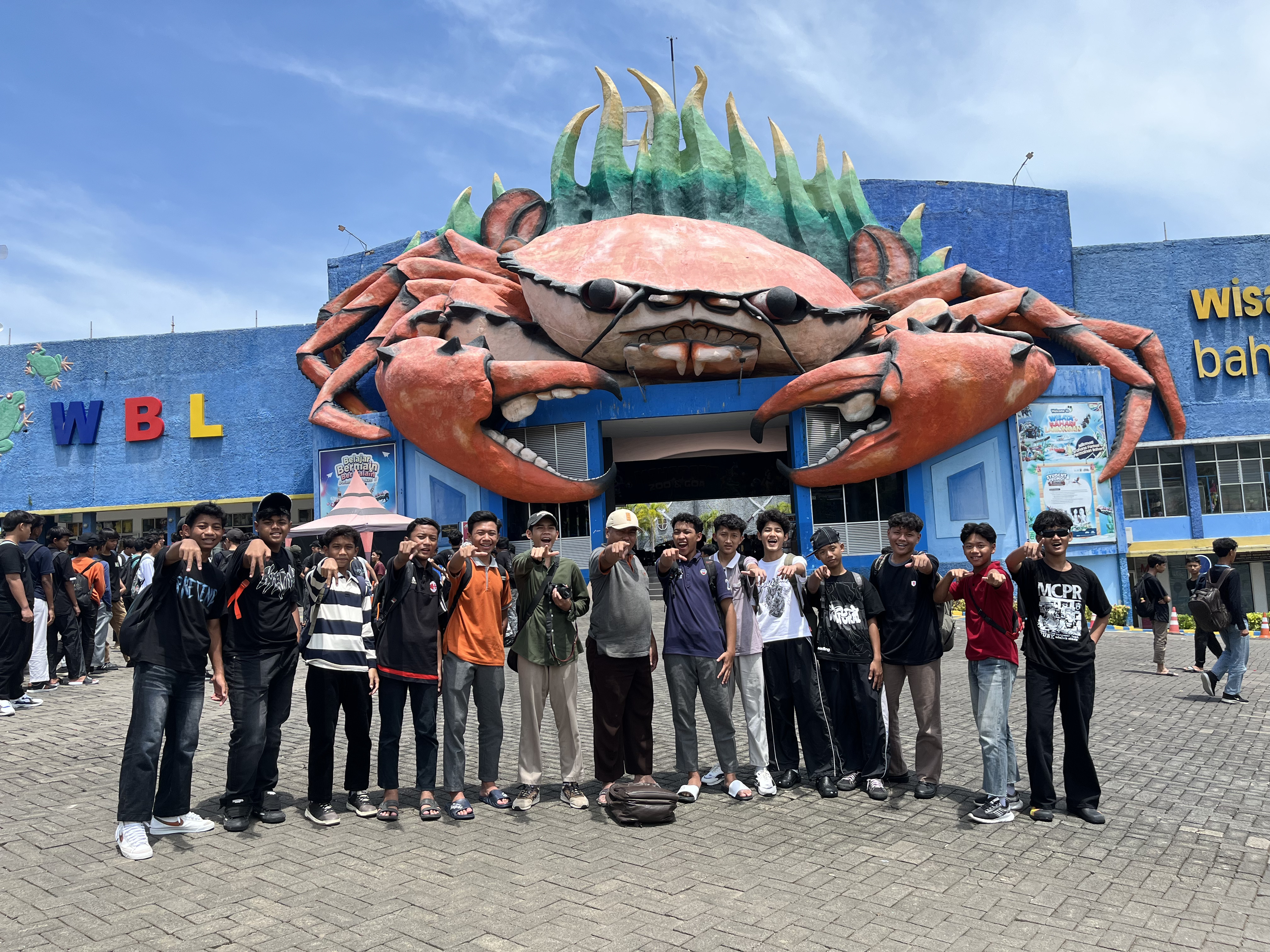 Proyek Aplikasi E-Learning